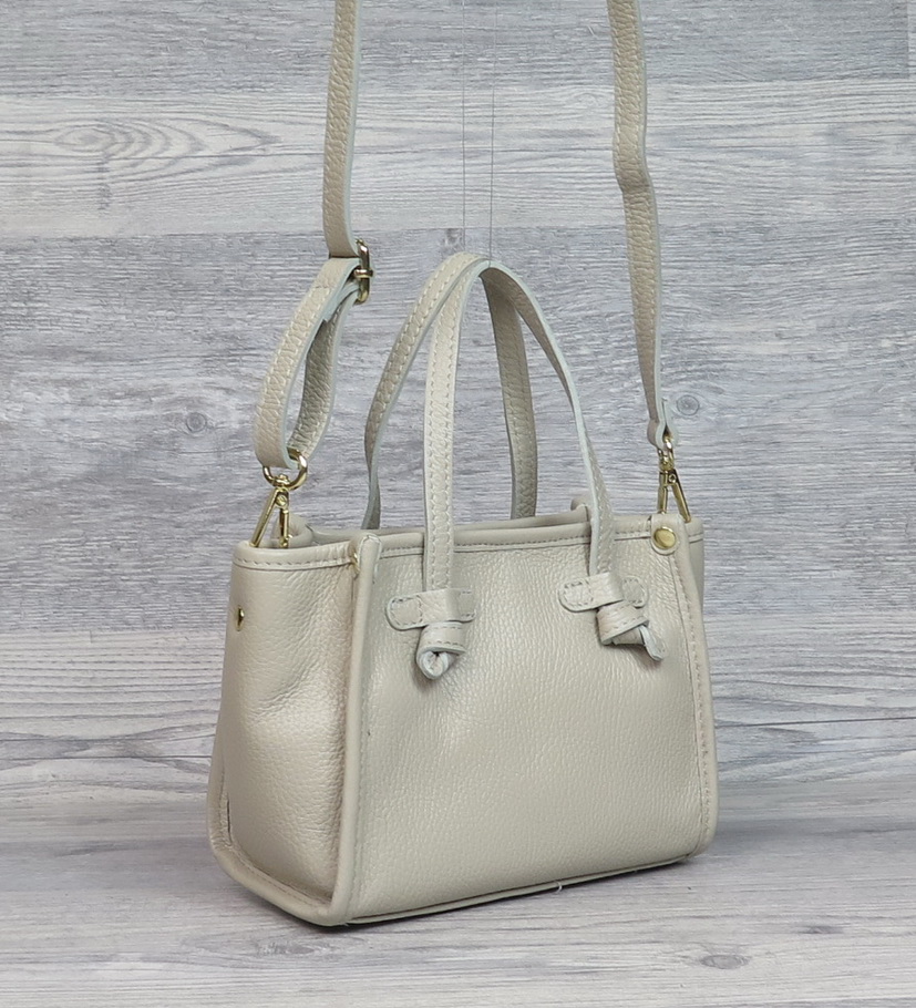 LAURA BIAGGI Арт # 28884