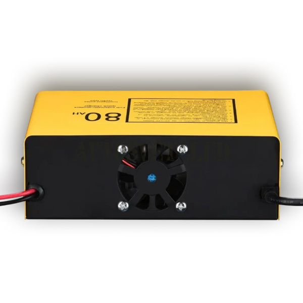 Автомобильное зарядное устройство для аккумулятора PZS-001