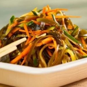 Салат из морской капусты 300г