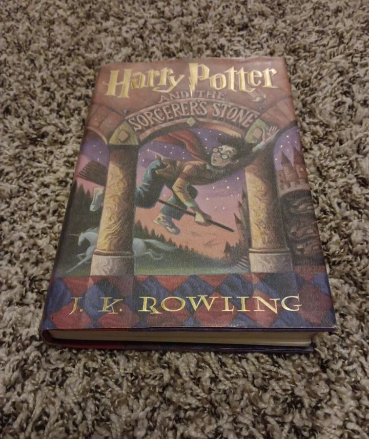 Harry Potter and the sorcerer's stone первое американское издание