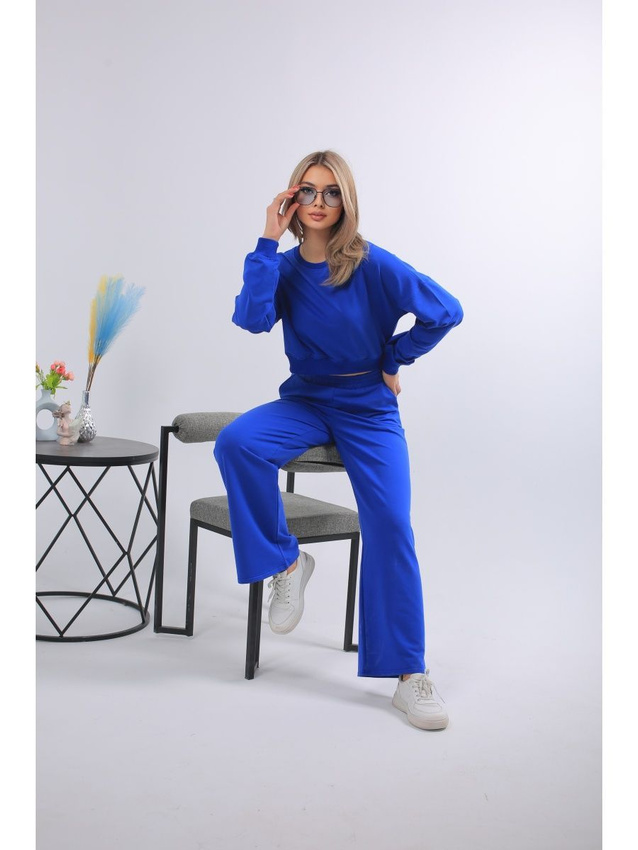 Спортивный костюм женский