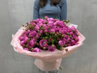 Букет с кустовыми розами Мисти Баблз
