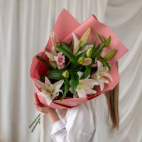 3 лилии
