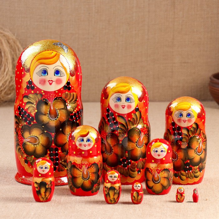 Матрёшка дерево «Золотые цветы», красное платье, 10 кукольная. 26 см