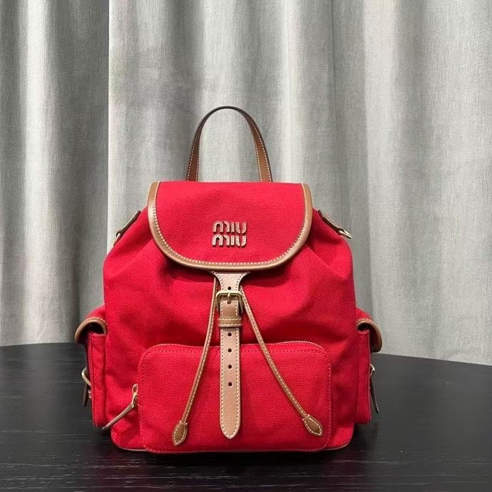 Рюкзак MIU MIU 29,5х25х12,5 см