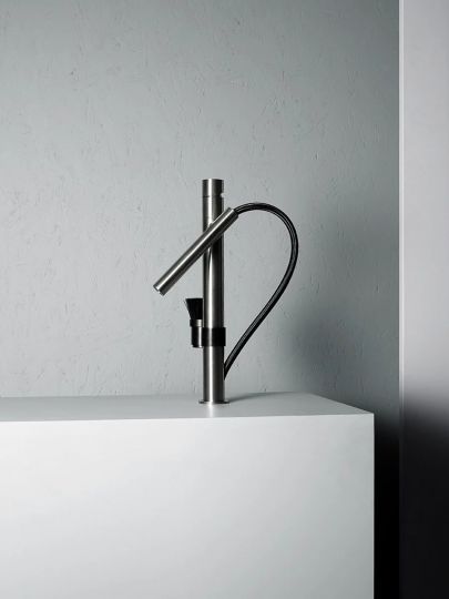 Кухонный смеситель Quadro design Kitchen Inox 400 с выдвижным изливом и комплектом «гидрощетка» схема 4 Кухонный смеситель Quadro design Kitchen Inox 400 с выдвижным изливом и комплектом «гидрощетка» схема 4