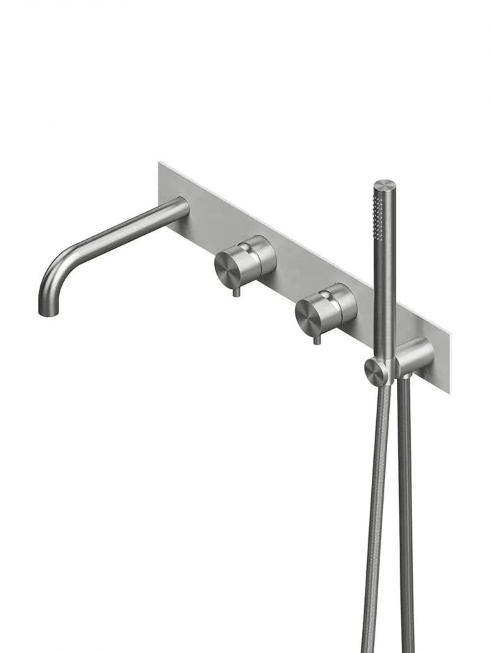 Смеситель для ванны и душа Quadro design Source 13 69R.00 AS четыре отверстия