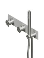 Смеситель для душа Quadro design Source 13 68R.00 AS три отверстия схема 1 Смеситель для душа Quadro design Source 13 68R.00 AS три отверстия схема 1