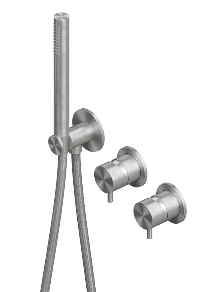 Изображение Смеситель для душа Quadro design Source 13 68.00 три отверстия