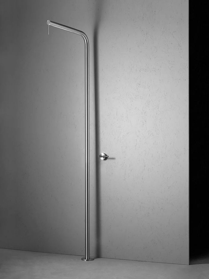 Душевая стойка Quadro design Levo CD015/1 AS напольная без смесителя ФОТО