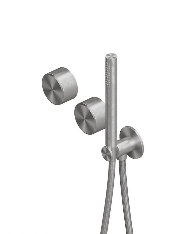 Смеситель для душа Quadro design Stereo 16 68 на три отверстия