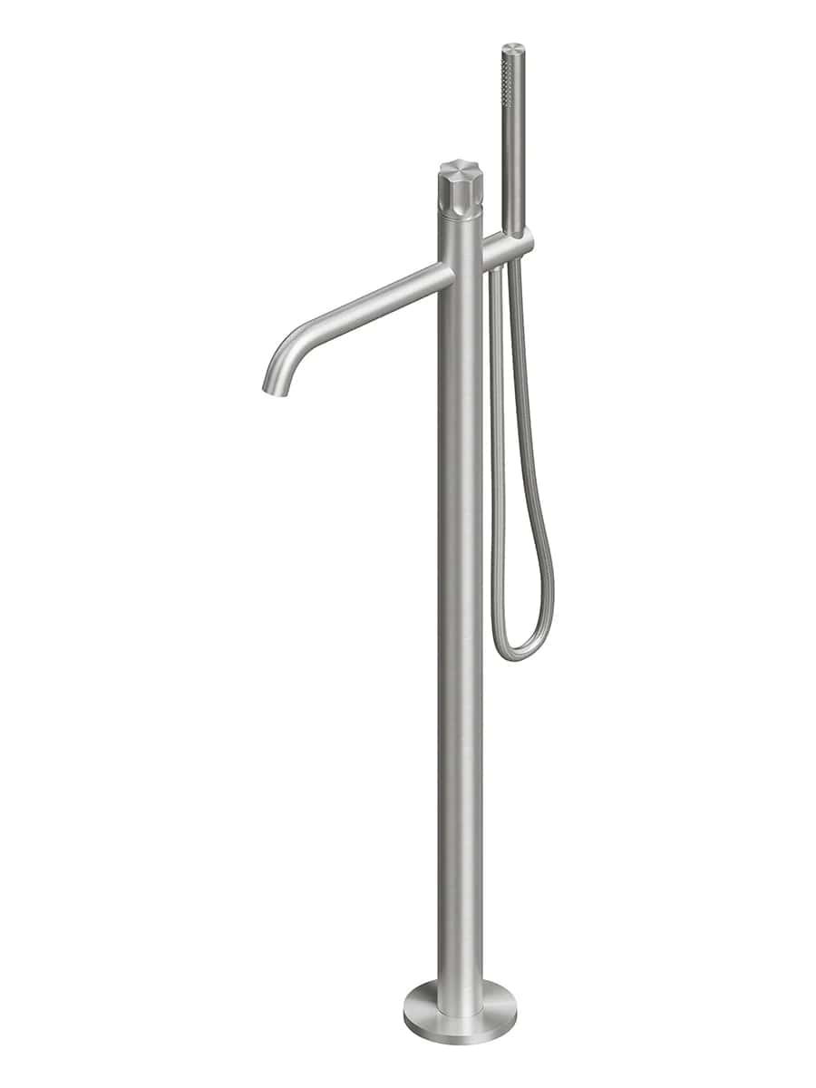 Смеситель для ванны напольный Quadro design Modo 17 62/1 с душем цена от 325 663 ₽ Фото Смеситель для ванны напольный Quadro design Modo 17 62/1 с душем