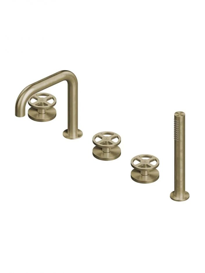 Смеситель на борт ванны Quadro design Valvola02 20 98 с изливом ФОТО