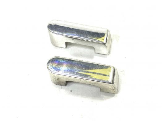 Крепление ручки для переноски 3748 пластик (2 штуки)