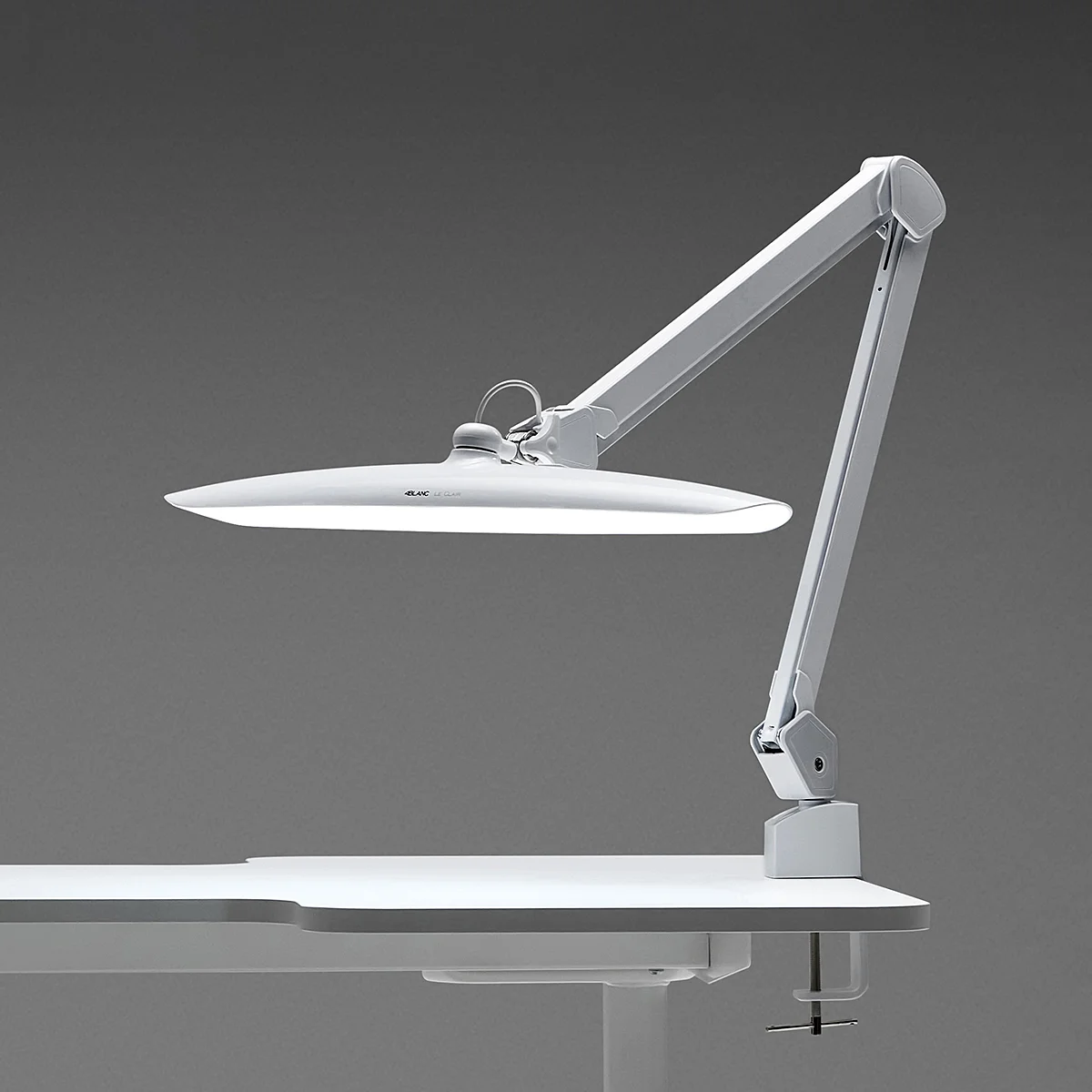 Бестеневая LED-лампа 4BLANC Le Clair