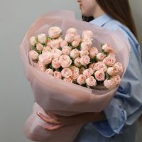 Монобукет из кустовых пионовидных роз Бомбастик