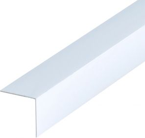 Пластик Угол 30*30 белый 2,70м