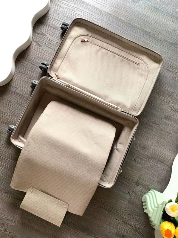 Чемодан Hermes Cabin Suitcase