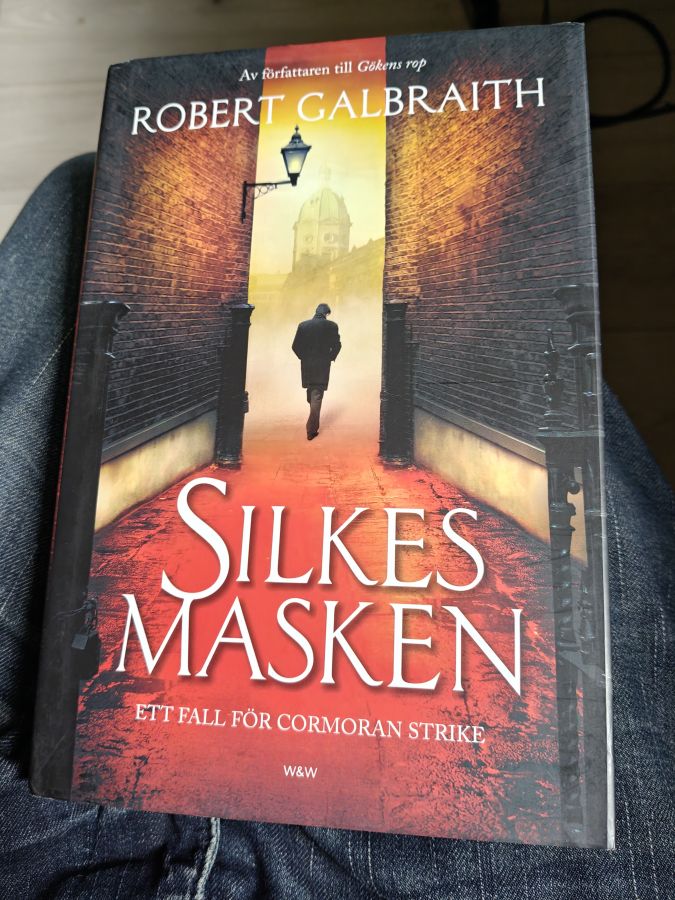 Silkworm по-шведски / J.K. Rowling as R. Galbraith