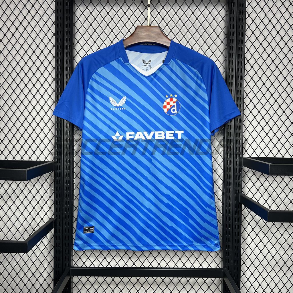 Домашняя форма Dinamo Zagreb 24/25