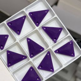 Матовые Пластиковые Пришивные Стразы Purple Треугольник 18*21 мм