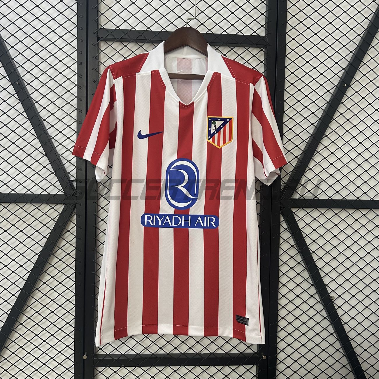 Домашняя форма Atletico Madrid 25/26