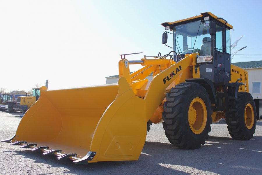 Фронтальный погрузчик Fukai 934