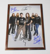 Автографы: Iron Maiden. С. Харрис, Д. Мюррей, А. Смит, Б. Дикинсон, Н. МакБрэйн, Я. Гер