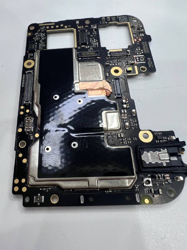 XIAOMI REDMI 12 материнская плата 128gb  готова к использованию, без ремонтов