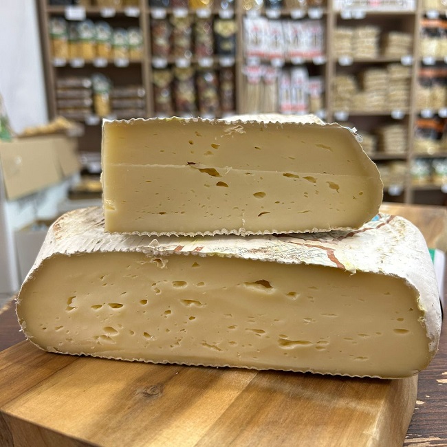 Сыр Роза Камуна (Rosa Camuna), 100 г