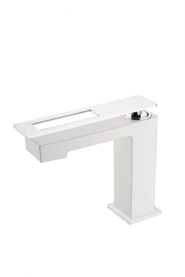 Однорычажный смеситель для раковины Boheme Q 141, на горизонтальную поверхность ФОТО