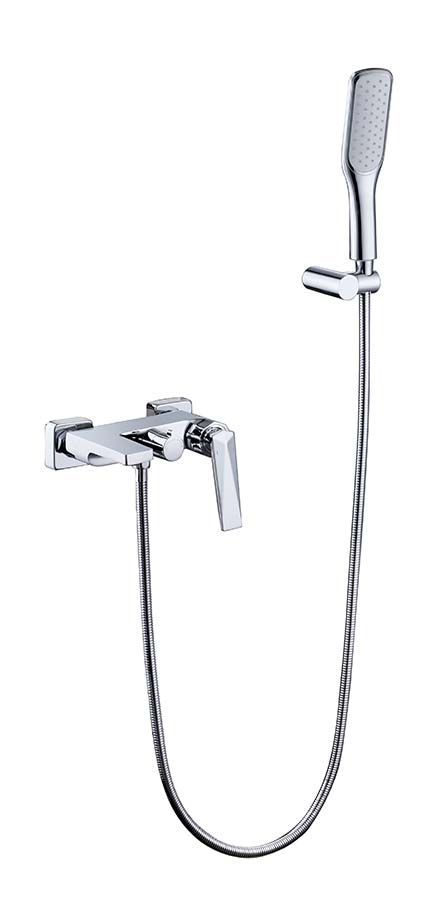 Однорычажный настенный смеситель для ванны Boheme Venturo 373