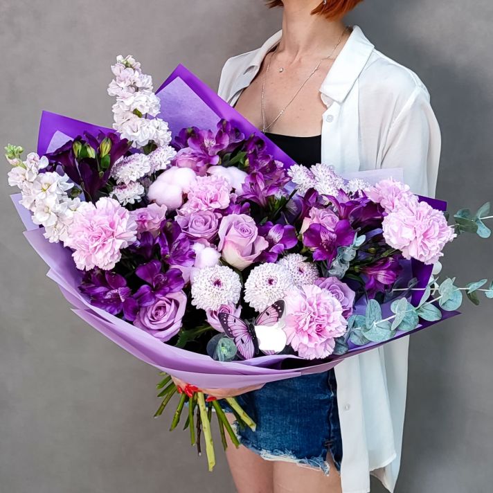 Букет "Черничное безе"