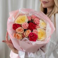 Сборный букет (3 кендл / 3 диантуса / 3 кустовых)