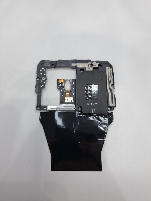 Xiaomi 11t прижимные пластины и антенна беспроводной зарядки оригинал с разбора