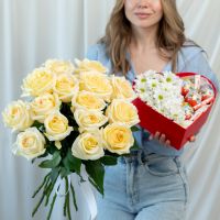 15 кремовых роз + сердце