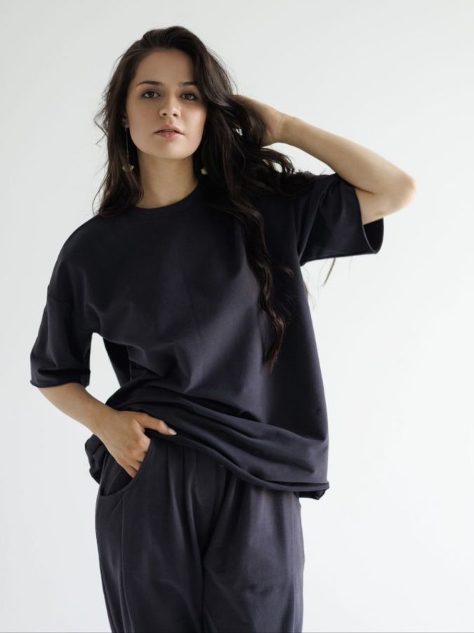 Брюки с защипами графит