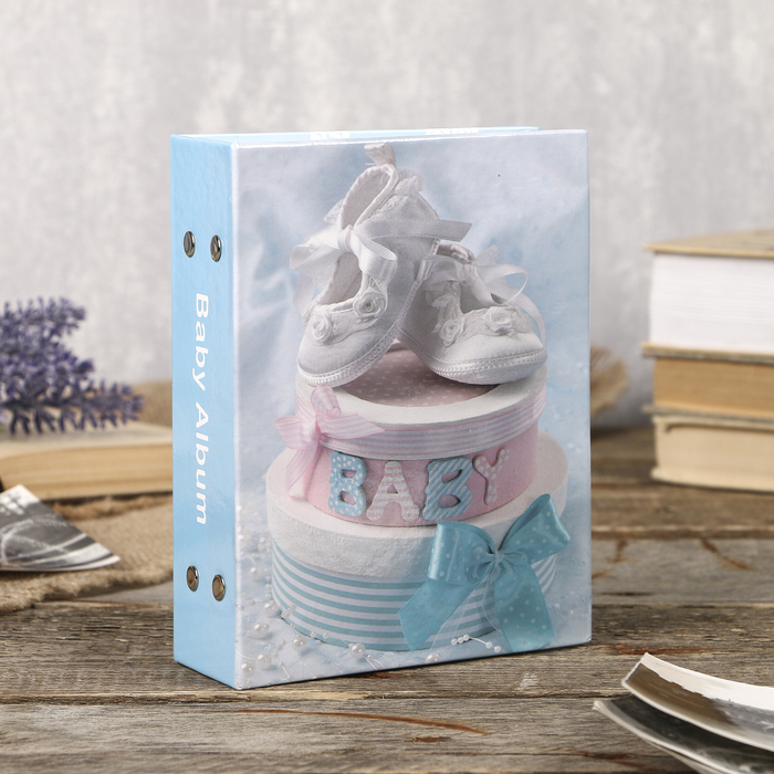 Фотоальбом на 100 фото 10X15см "baby shoes" для мальчика