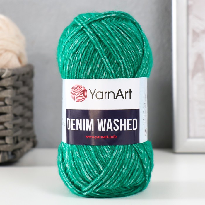Пряжа для вязания спицами, крючком YarnArt, Denim Washed, 30% акрил, 70% хлопок, 130 м/50 г, (924 т. изумруд)