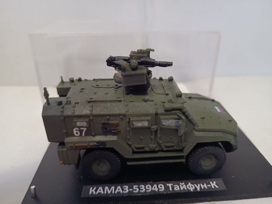 Разведывательная машина «Тайфун-К» 4х4 КАМАЗ-53949 с АГ (1/72)