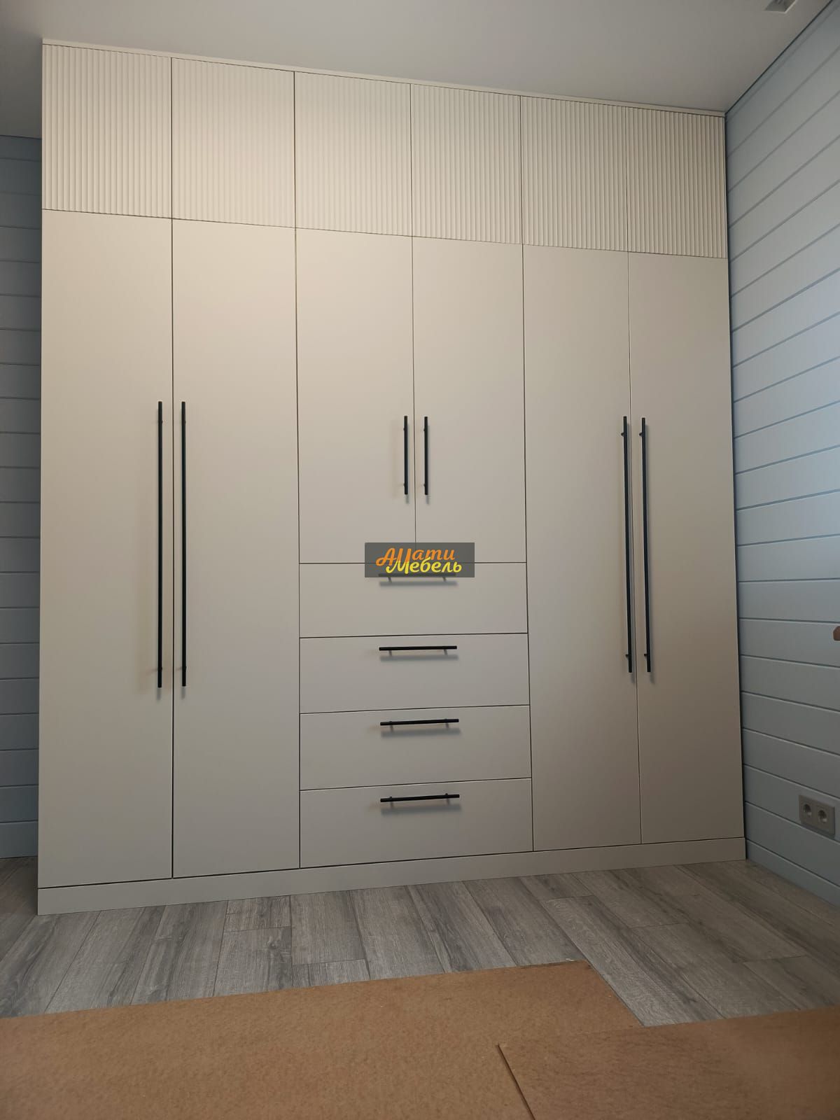 шкаф в спальню за 0 ₽