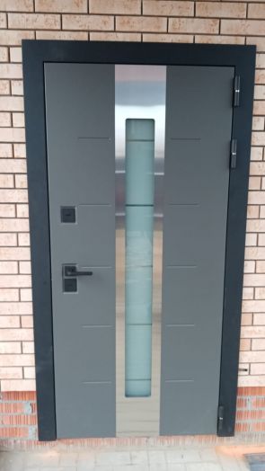 Входная дверь с терморазрывом и стеклопакетом Лабиринт TUNDRA PLUS - Белый софт