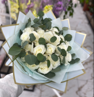 Букет из 25 кенийской розы 40см