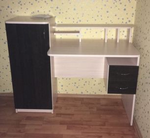 Стол компьютерный ПИ-ПИ (ш1200*г580*в970мм) венге/дуб млечный