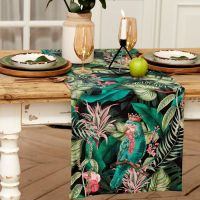 Дорожка на стол Этель Tropical parrots 40?146 см, 100% хлопок, саржа 190 г/м?, зелёная/чёрная