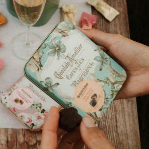 Шоколадные конфеты пралине с апельсиновой начинкой Amatller Испания