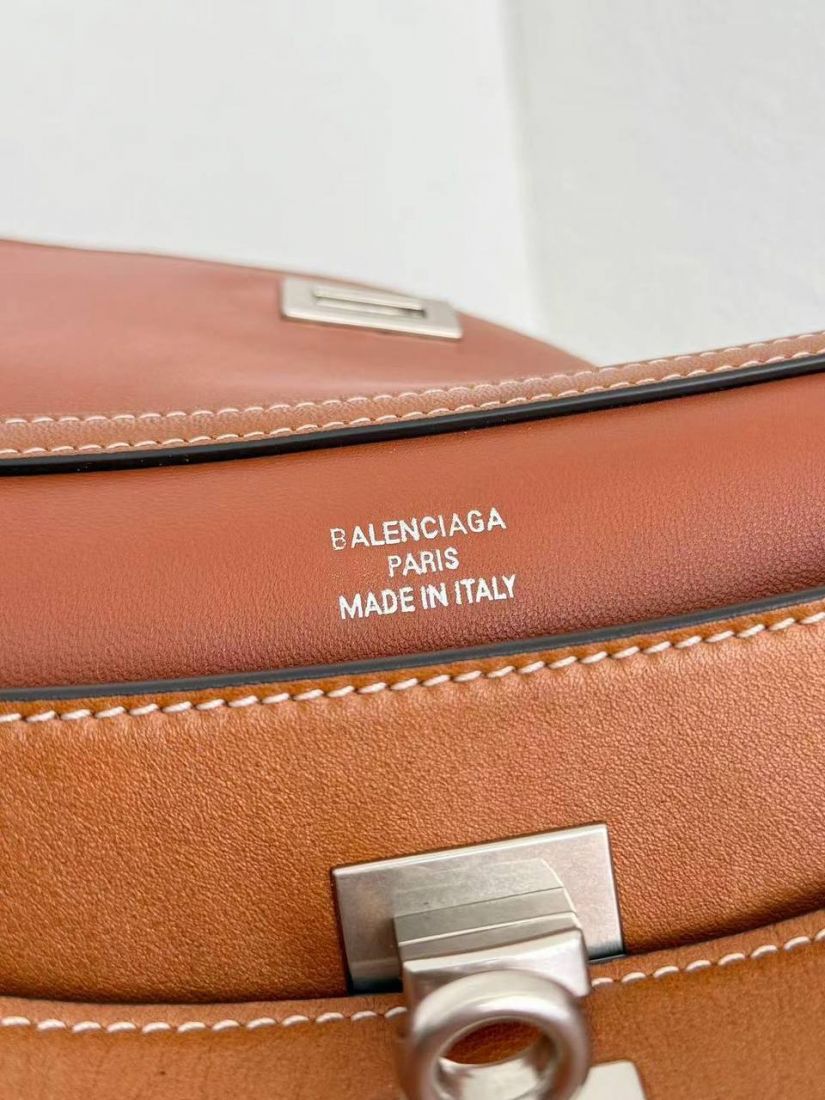 Сумка Balenciaga Rodeo 35 cm