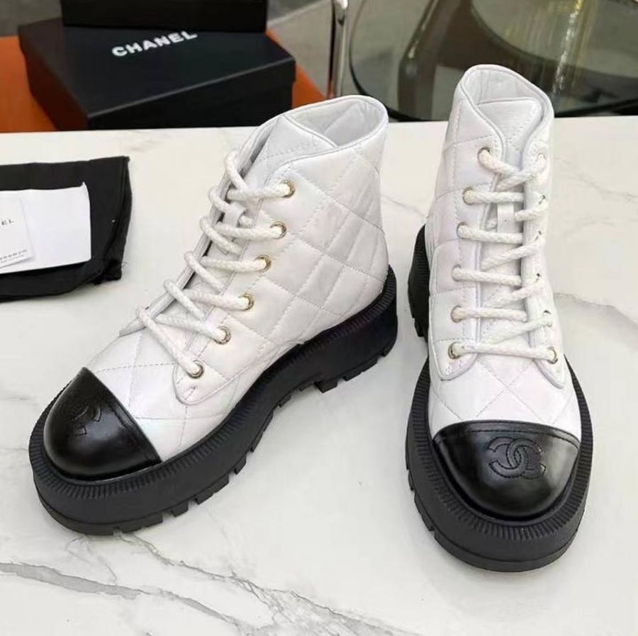 Ботинки CHANEL Premium