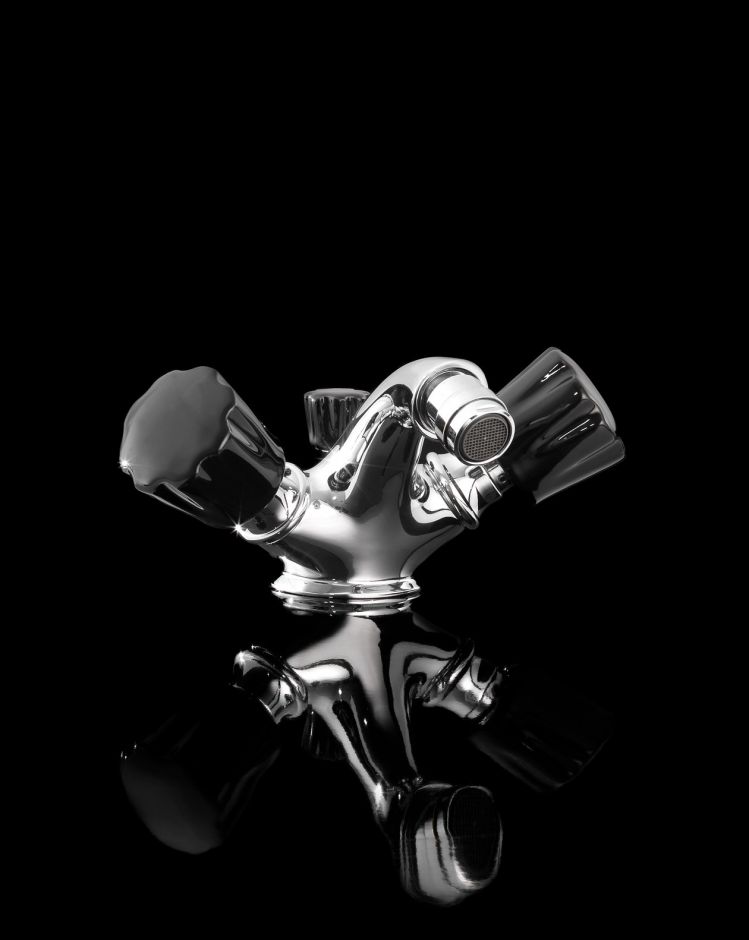 Изображение Смеситель Devon&Devon Black Morris DDMRBL320