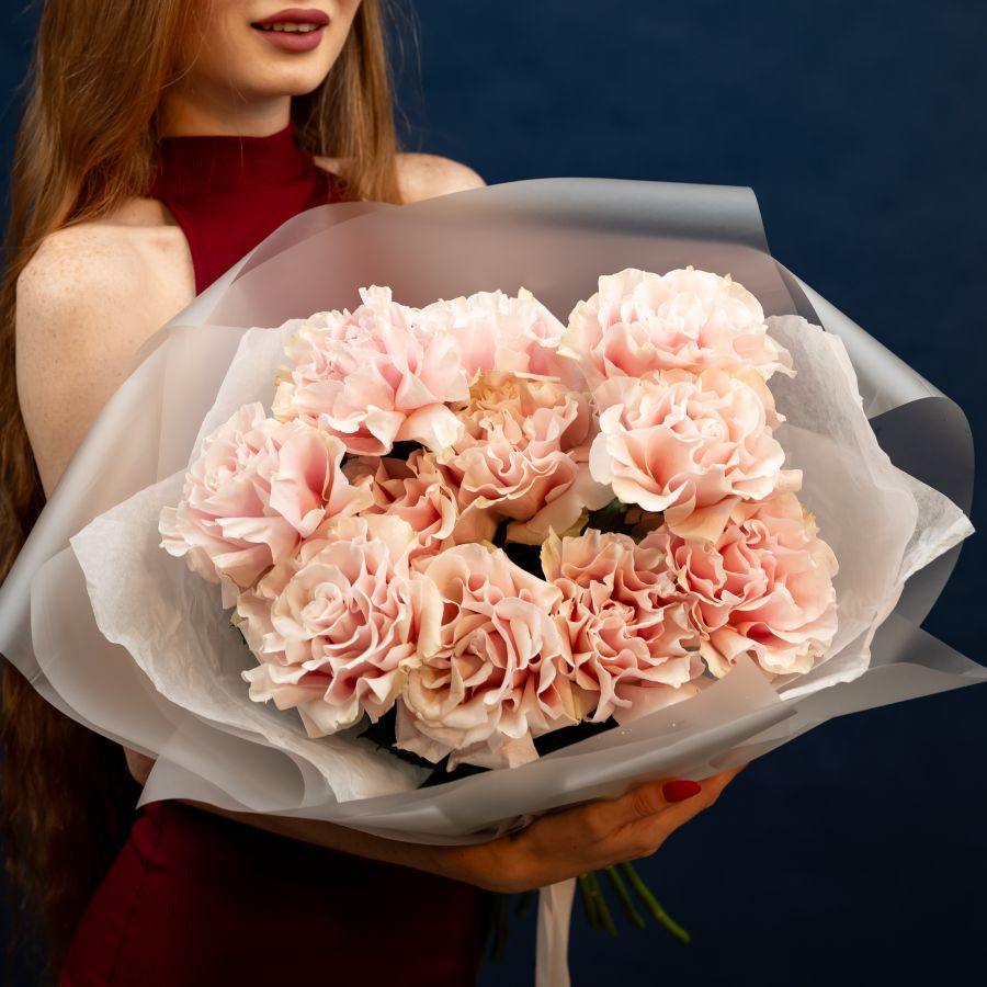 11 французских роз (сорт Пинк Мондиаль)